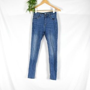 Old Navy Rockstar High Rise Skinny Jeans